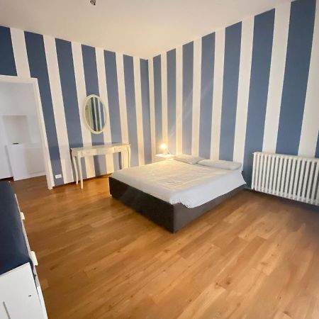 Appartmentslapiazzetta -1-2-6 Sesto Calende Eksteriør billede